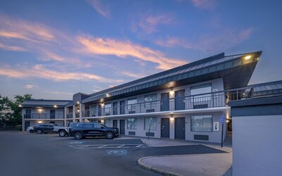 Best Western Center Inn