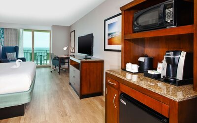 Hilton Garden Inn Virginia Beach Oceanfront