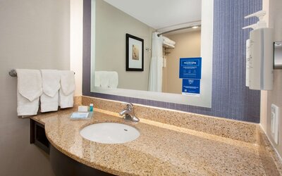 Hilton Garden Inn Virginia Beach Oceanfront