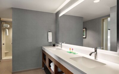 Hyatt Place Virginia Beach Town Center