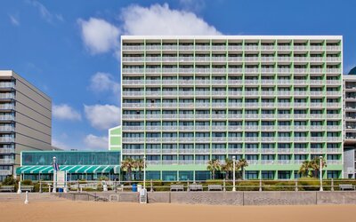 Holiday Inn Va Beach-Oceanside (21st St) by IHG