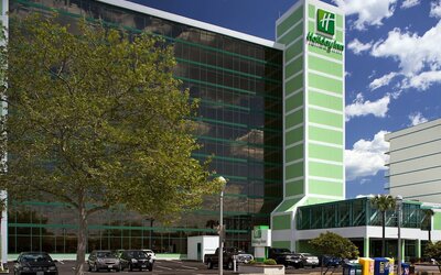 Holiday Inn Va Beach-Oceanside (21st St) by IHG