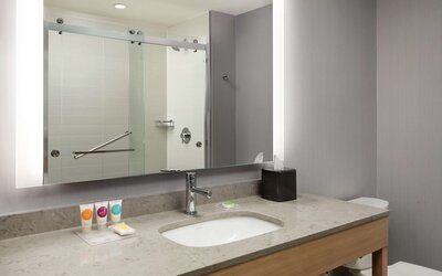 Hyatt Place Virginia Beach / Oceanfront