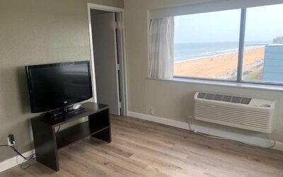 Sandcastle Resort On The Beach