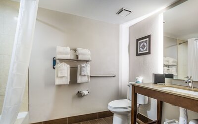 Country Inn & Suites by Radisson, Virginia Beach (Oceanfront)