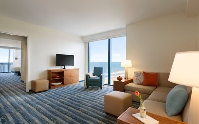 Hyatt House Virginia Beach / Oceanfront