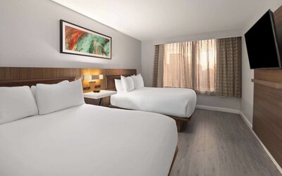 Wyndham Garden Norfolk Downtown