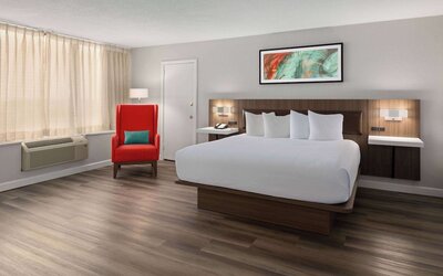 Wyndham Garden Norfolk Downtown