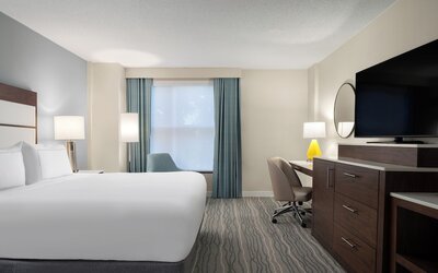 Doubletree by Hilton Hotel Norfolk Airport