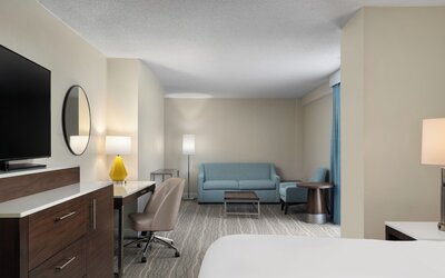 Doubletree by Hilton Hotel Norfolk Airport