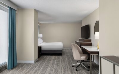 Doubletree by Hilton Hotel Norfolk Airport