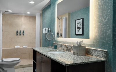 Doubletree by Hilton Hotel Norfolk Airport