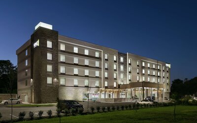Home2 Suites by Hilton Norfolk Airport