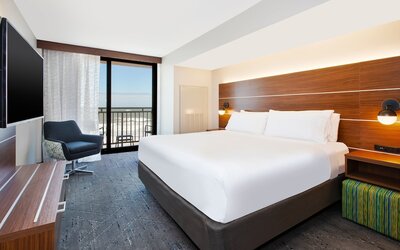 Holiday Inn Express & Suites VA Beach Oceanfront by IHG