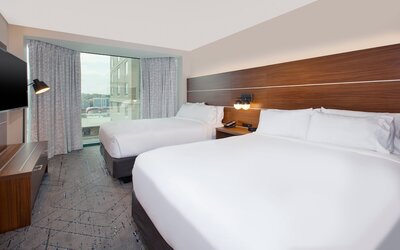 Holiday Inn Express & Suites VA Beach Oceanfront by IHG