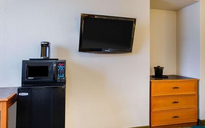 La Quinta Inn by Wyndham Norfolk Virginia Beach