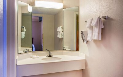 La Quinta Inn by Wyndham Norfolk Virginia Beach