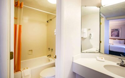 La Quinta Inn by Wyndham Norfolk Virginia Beach