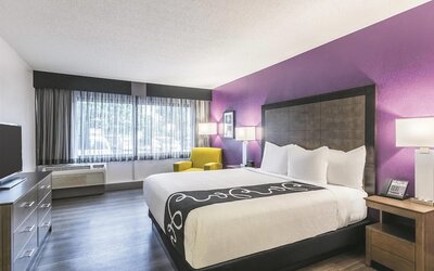 La Quinta Inn & Suites by Wyndham Virginia Beach