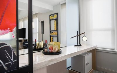 Glass Light Hotel & Gallery, Autograph Collection