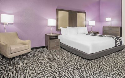 La Quinta Inn & Suites by Wyndham Norfolk