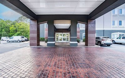 La Quinta Inn & Suites by Wyndham Norfolk