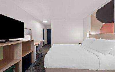 Spark by Hilton Norfolk