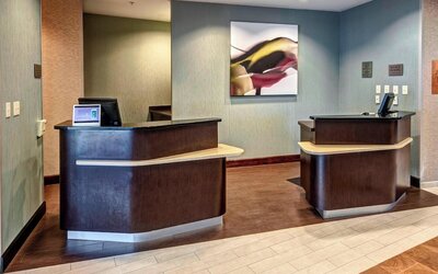 Courtyard by Marriott Newport News Airport