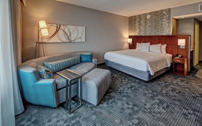 Courtyard by Marriott Newport News Airport