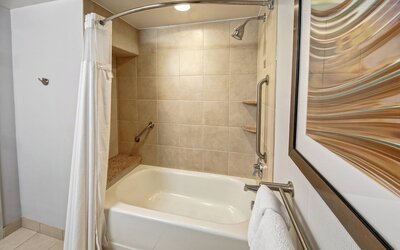 Courtyard by Marriott Newport News Airport