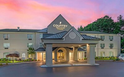 Country Inn & Suites by Radisson, Newport News South, VA