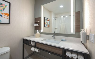 Hilton Garden Inn Newport News