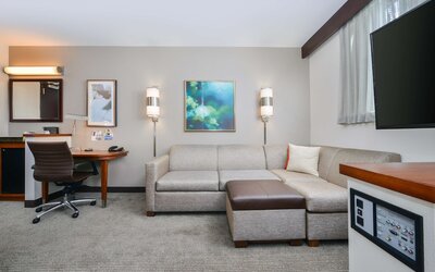 Hyatt Place Chesapeake