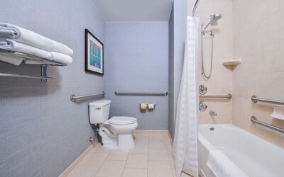 Hyatt Place Chesapeake