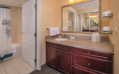 Residence Inn by Marriott Chesapeake Greenbrier