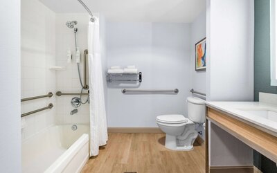 Hilton Garden Inn Suffolk Riverfront