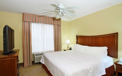Homewood Suites by Hilton Chesapeake-Greenbrier