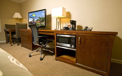 Days Inn by Wyndham San Diego Hotel Circle