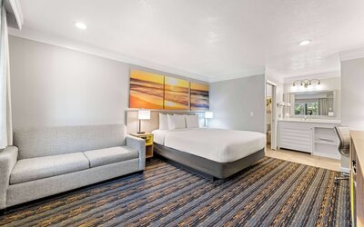 Days Inn by Wyndham San Diego Hotel Circle