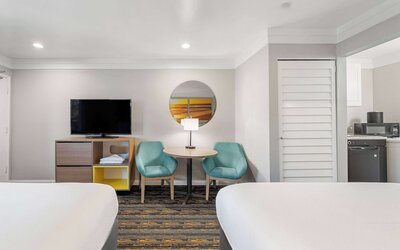 Days Inn by Wyndham San Diego Hotel Circle