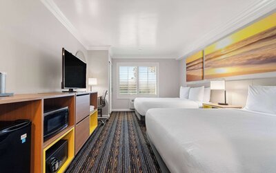 Days Inn by Wyndham San Diego Hotel Circle