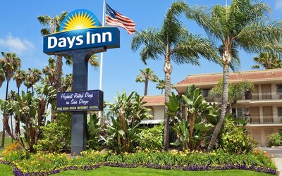 Days Inn by Wyndham San Diego Hotel Circle