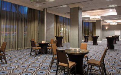 Sheraton Mission Valley San Diego Hotel