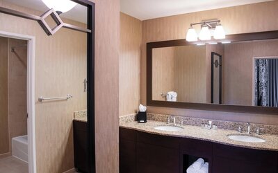 Sheraton Mission Valley San Diego Hotel