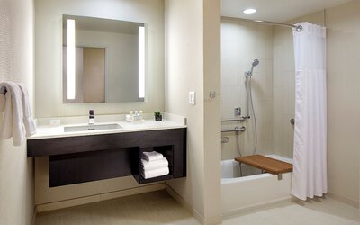 Homewood Suites by Hilton San Diego Downtown/Bayside