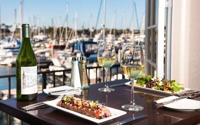 Hilton San Diego Airport/Harbor Island