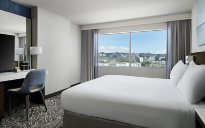 Hilton San Diego Mission Valley