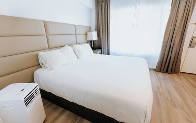 Surfer Beach Hotel