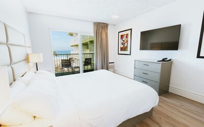 Surfer Beach Hotel