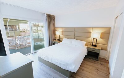 Surfer Beach Hotel